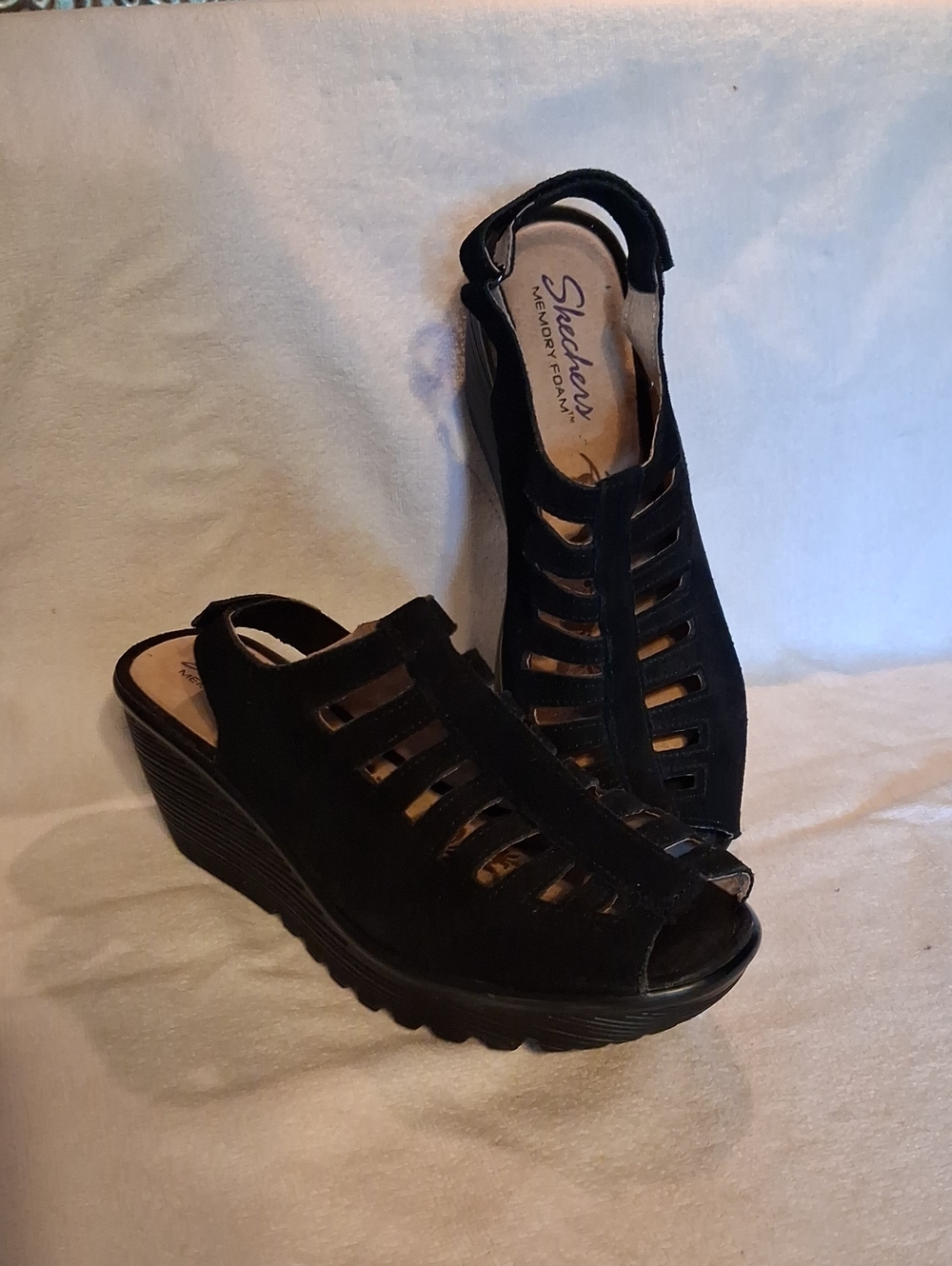 Skechers Black Suede Strappy Wedge Sandals Size 8.5